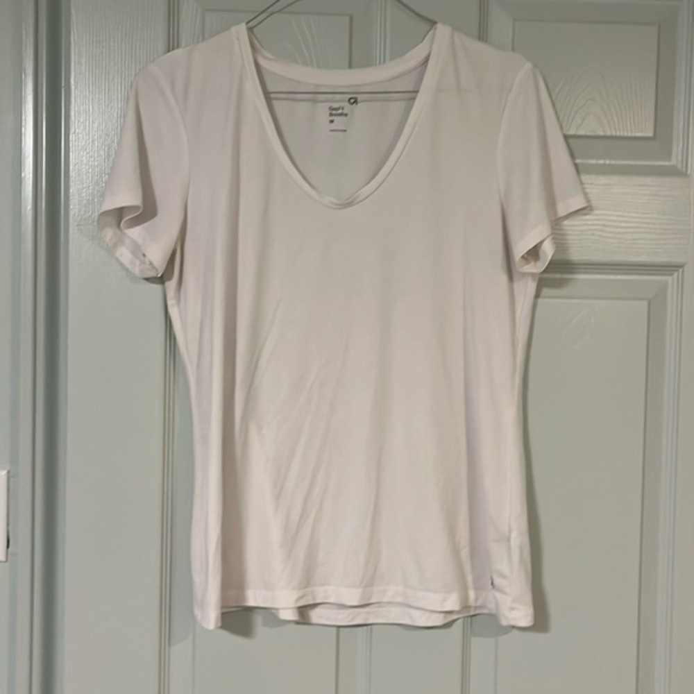 Gap Fit workout shirt